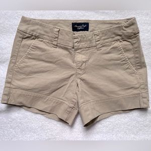 AE MIDI Twill Shorts, Khaki/Beige, Size 00